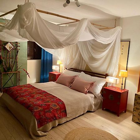 Font Les 3 Coeurs - Chambres Chez Charmants Habitants מראה חיצוני תמונה