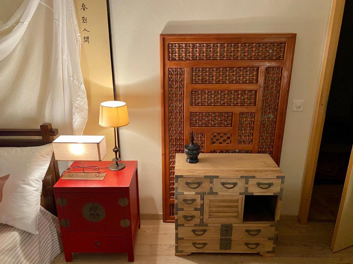 Font Les 3 Coeurs - Chambres Chez Charmants Habitants מראה חיצוני תמונה