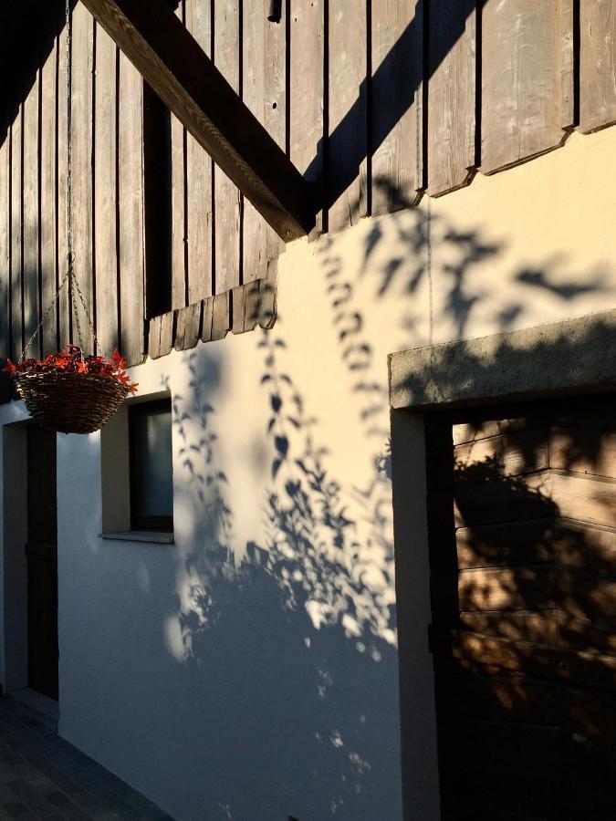 Font Les 3 Coeurs - Chambres Chez Charmants Habitants מראה חיצוני תמונה